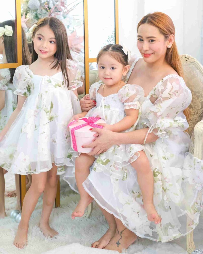 Marianne White | Adult